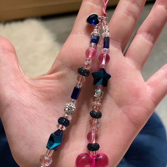 Phone String! Pink and blue hearts 💕 and stars ⭐️! - Picture 5 of 9